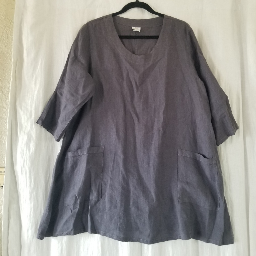 Match Point | 100% Linen Tunic Top